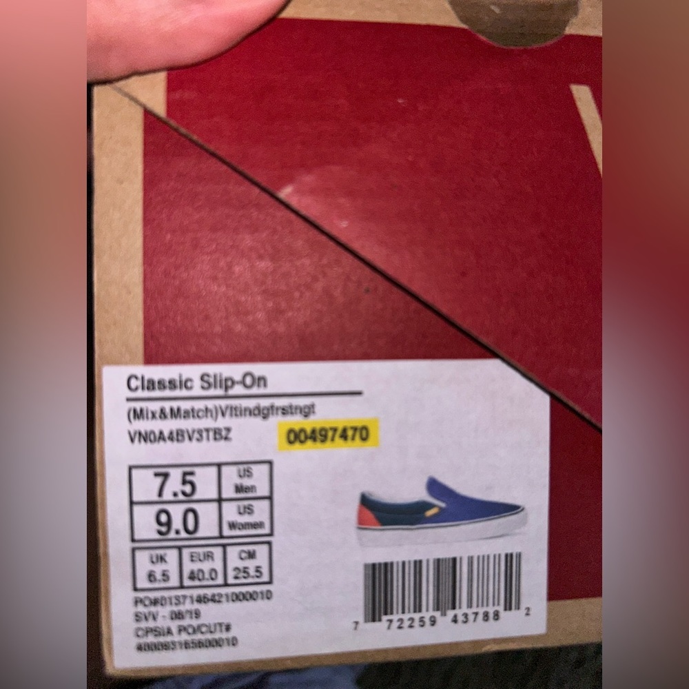 Vans - Picture 3 of 3